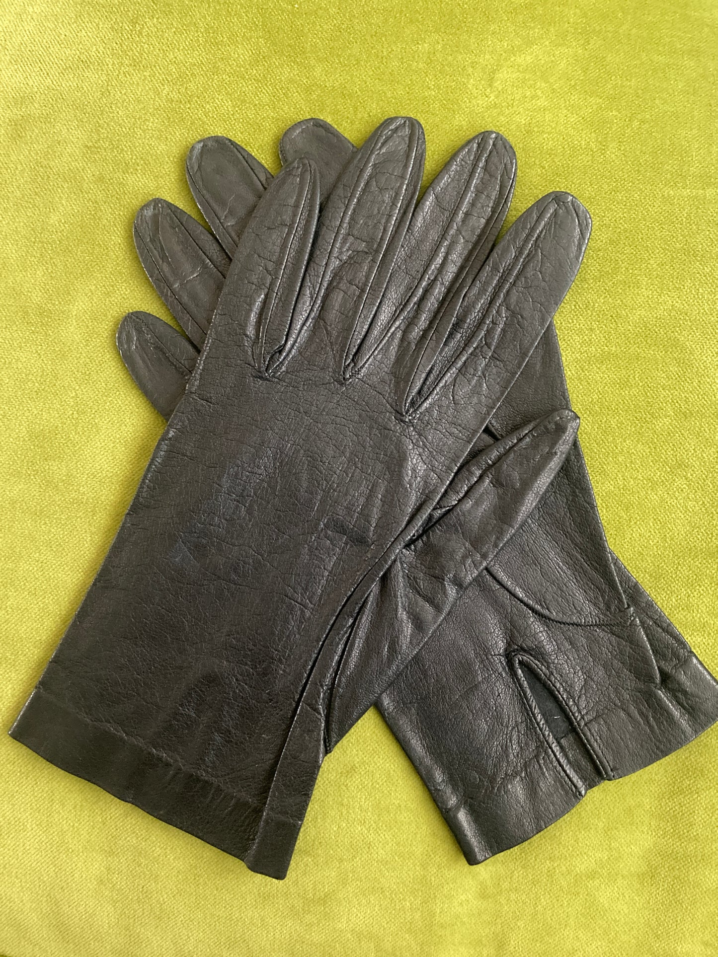Women's Black Leather Split Wrist Gloves Size 6