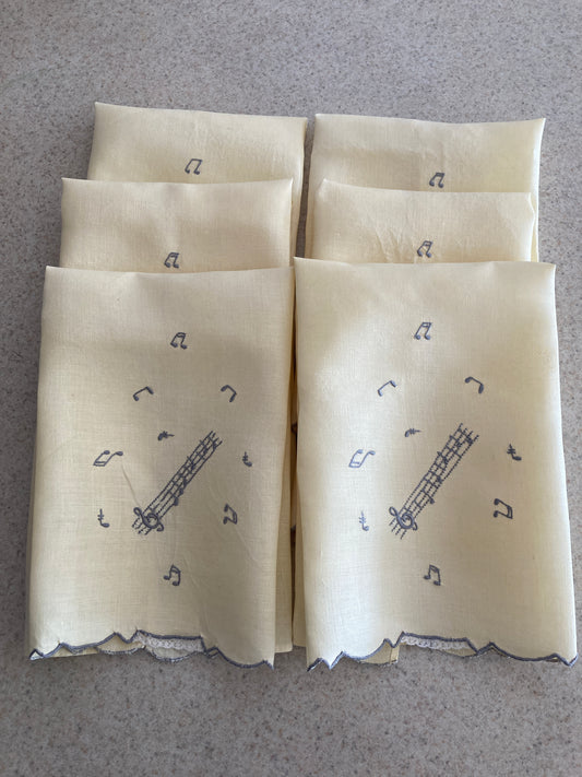 Vintage Fingertip/Guest Towels Musical Notes Set of Six