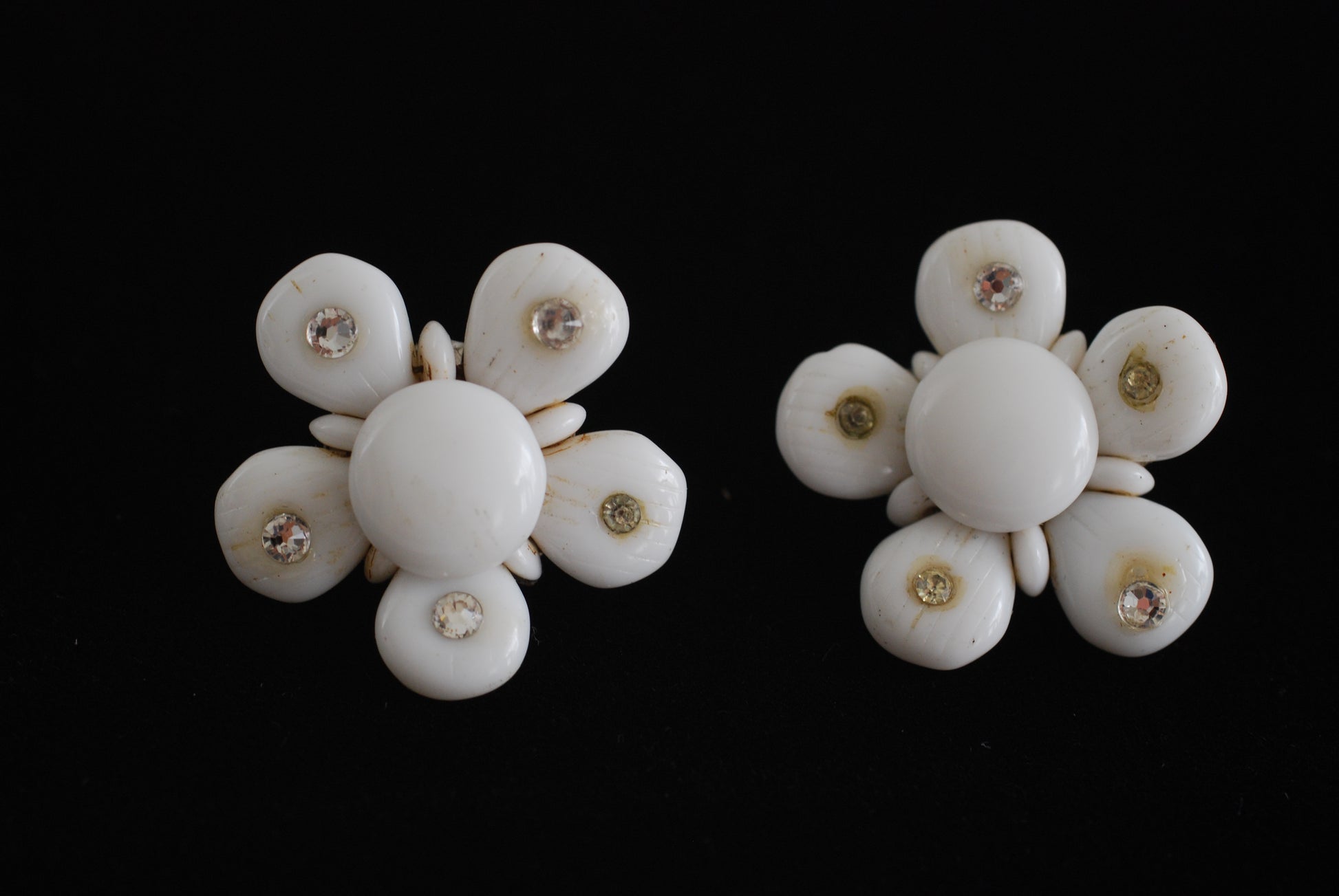 Milk Glass Flower Earrings Made in West Germany