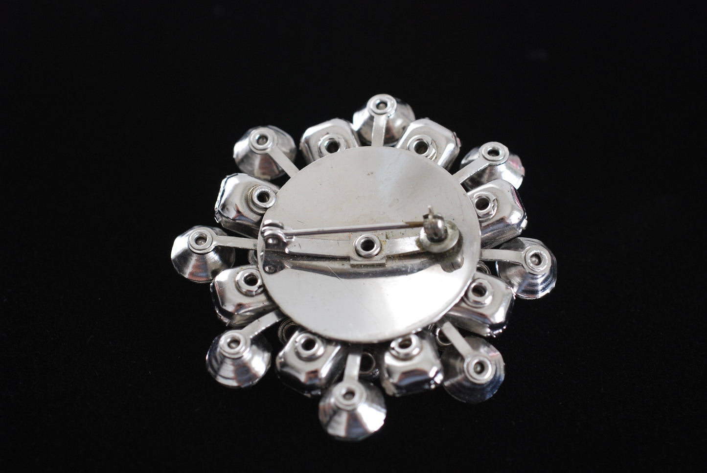 Stunning Vintage Starburst Dome Brooch Crystal Clear