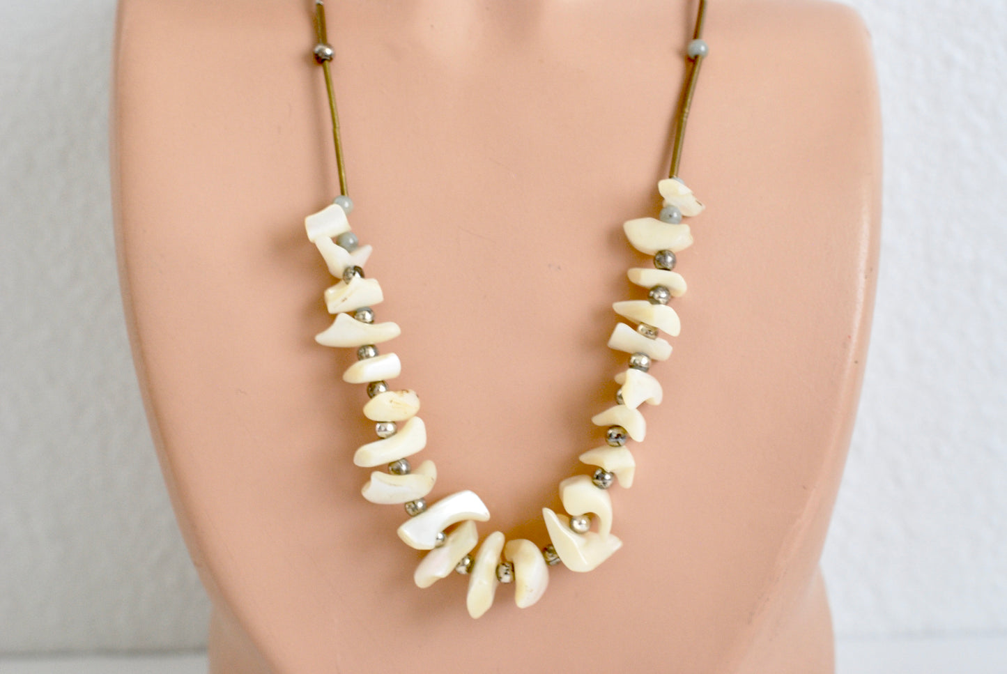Vintage 1970s Chunky BoHo Style Mother of Pearl Necklace