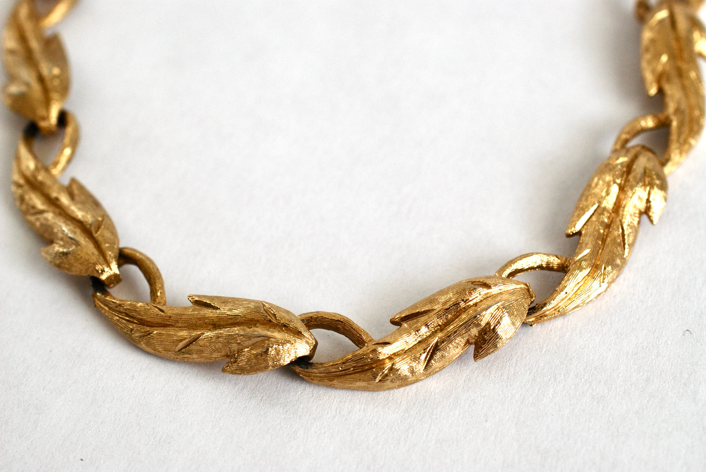 Vintage Monet Leaf Choker Goldtone Metal