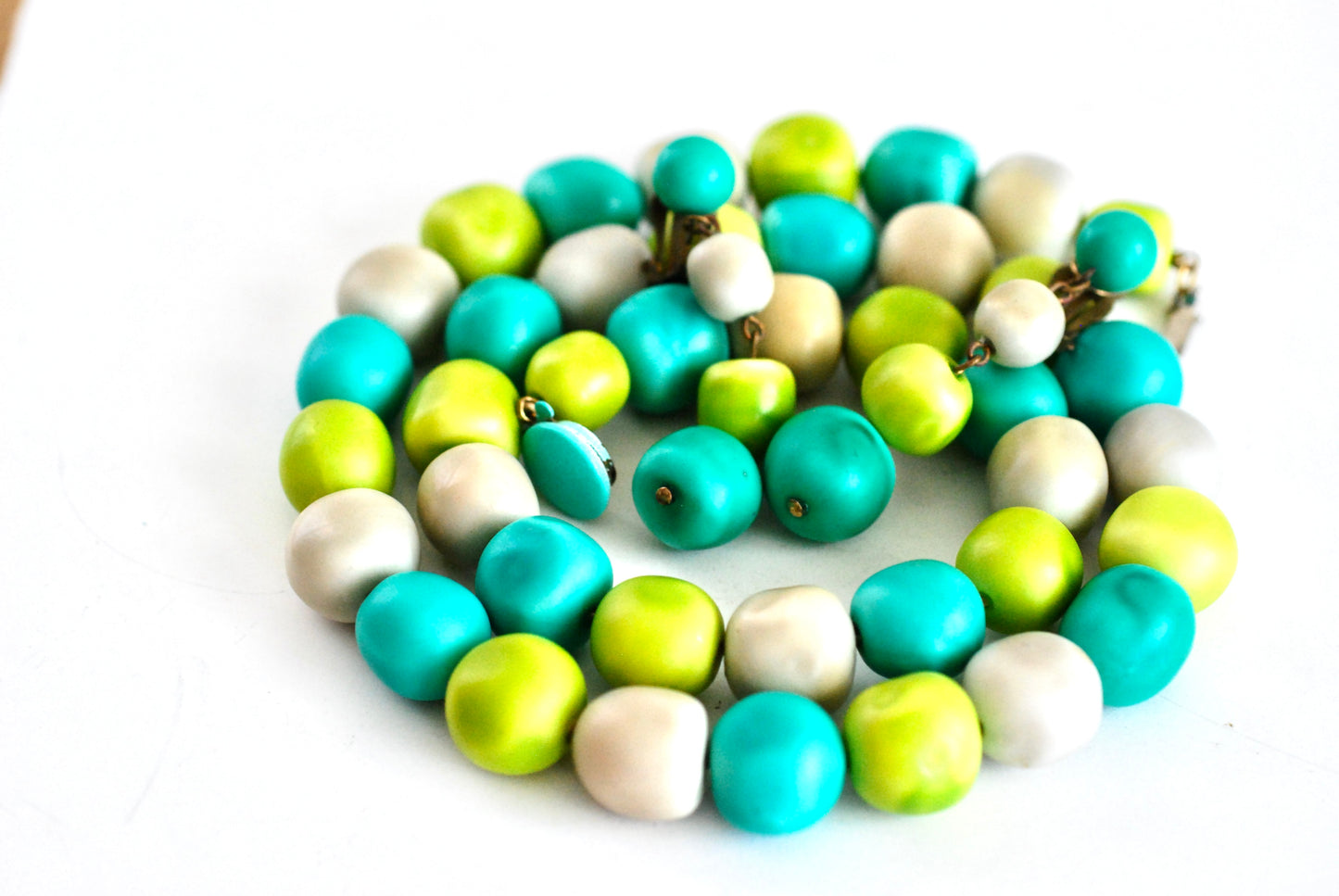 Tropical Necklace and Earrings set Vintage 1970s