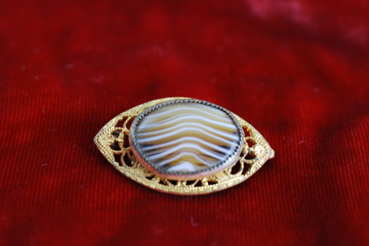 Antique Banded Agate Pin/Brooch