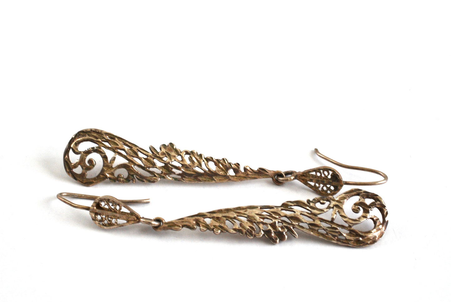 Sterling Silver Diamond Cut Teardrop Earrings Vintage 1970s