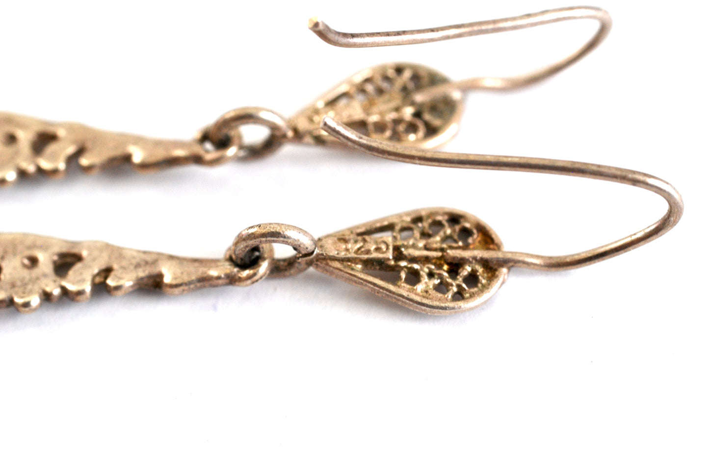 Sterling Silver Diamond Cut Teardrop Earrings Vintage 1970s