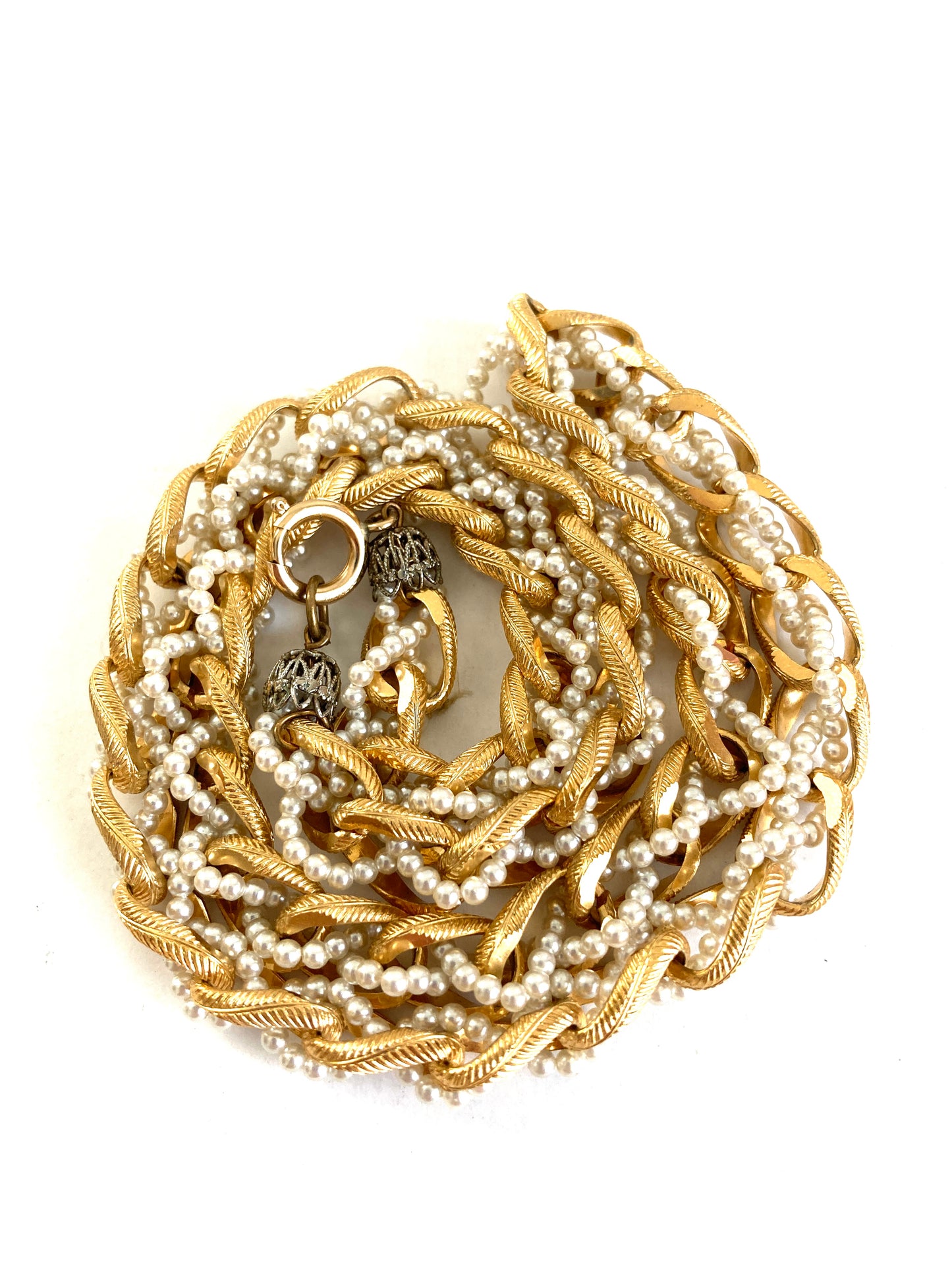 Gold Tone Textured Chain with Woven Pearl Necklace