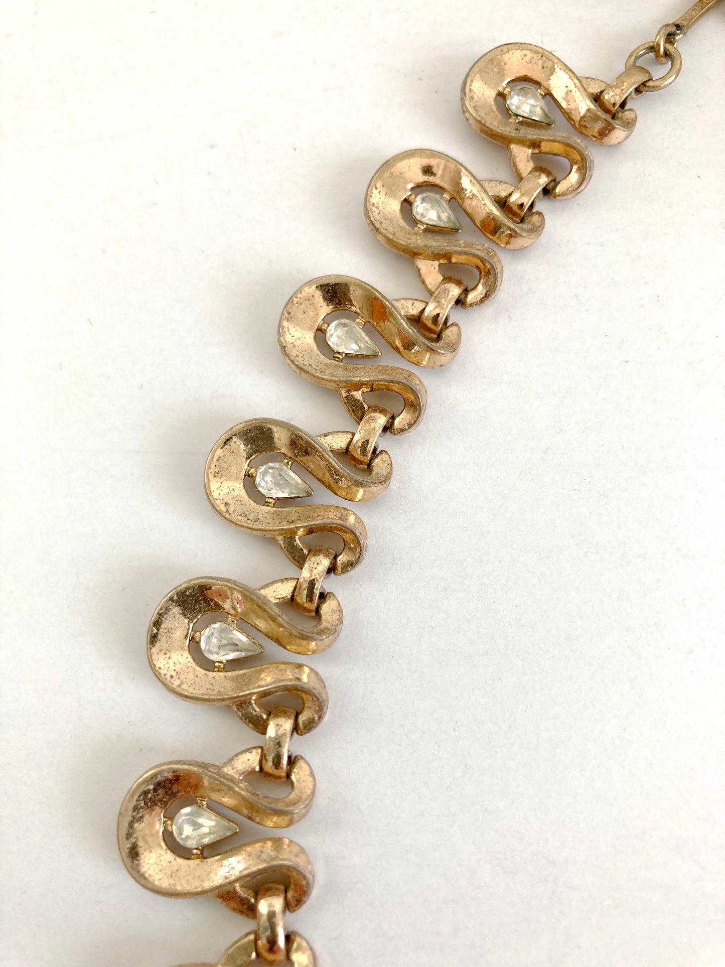 1930s Trifari Gold Tone Teardrop & Crystal Necklace