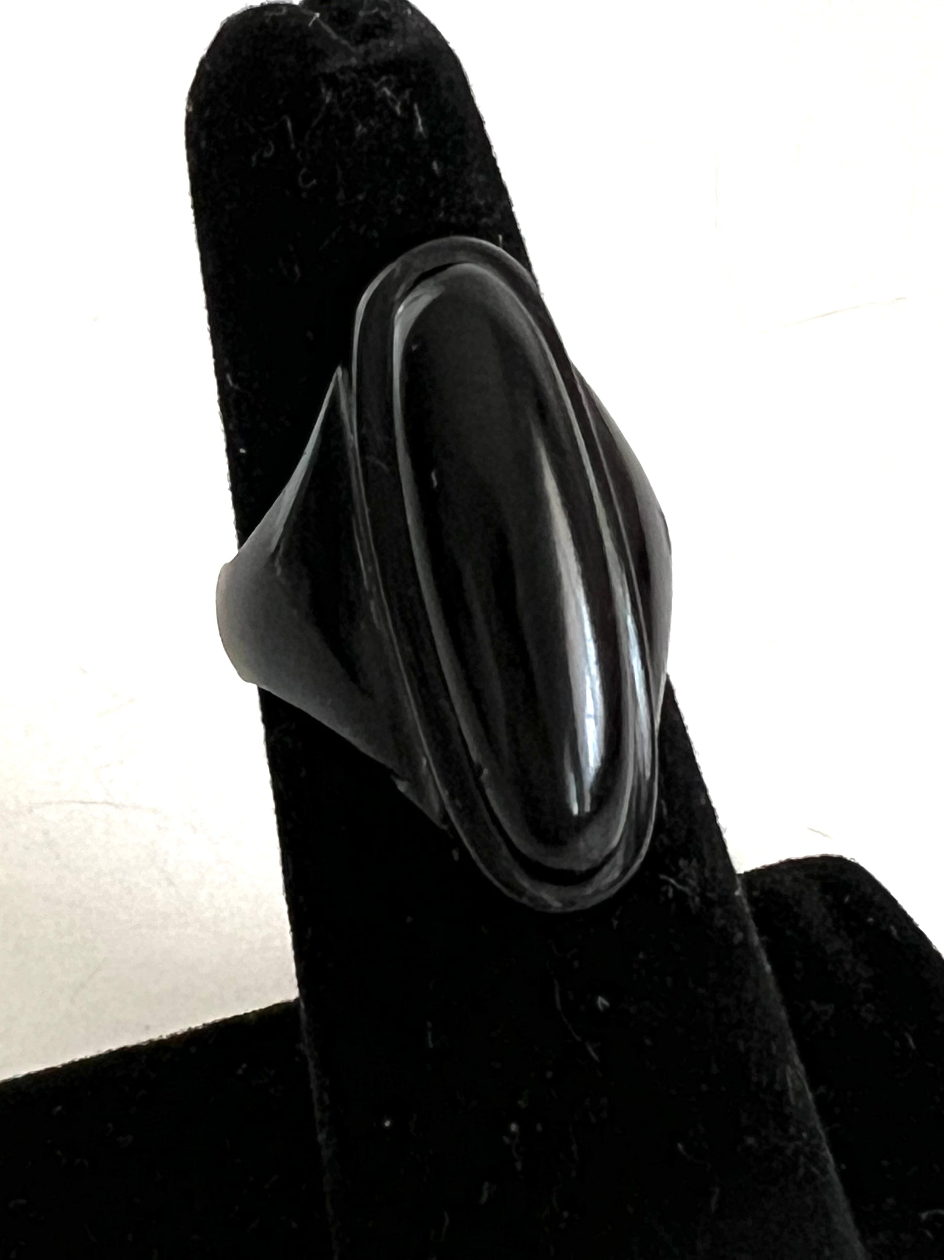 Oblong Lozenge Shape Black Plastic Ring Size 6