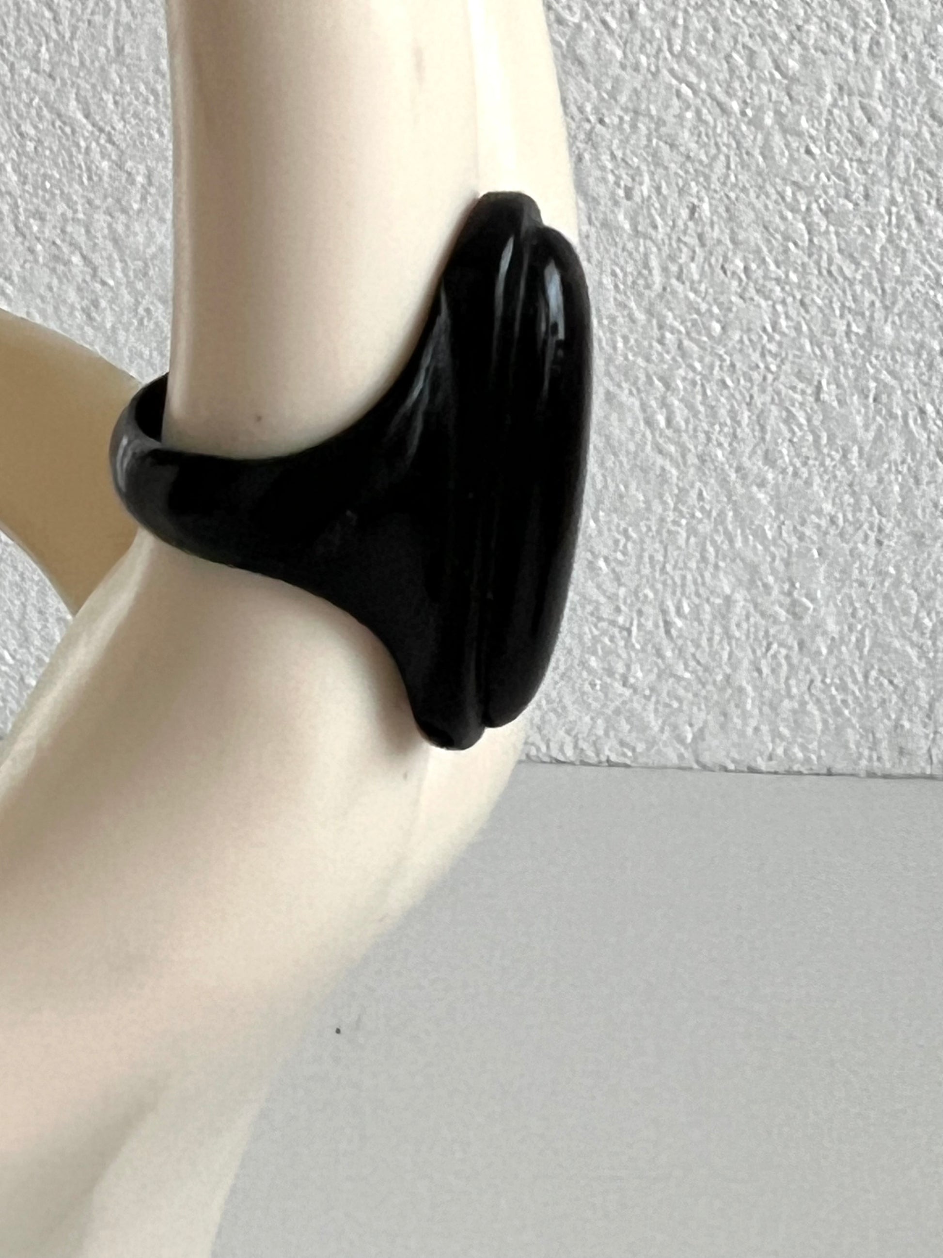 Oblong Lozenge Shape Black Plastic Ring Size 6