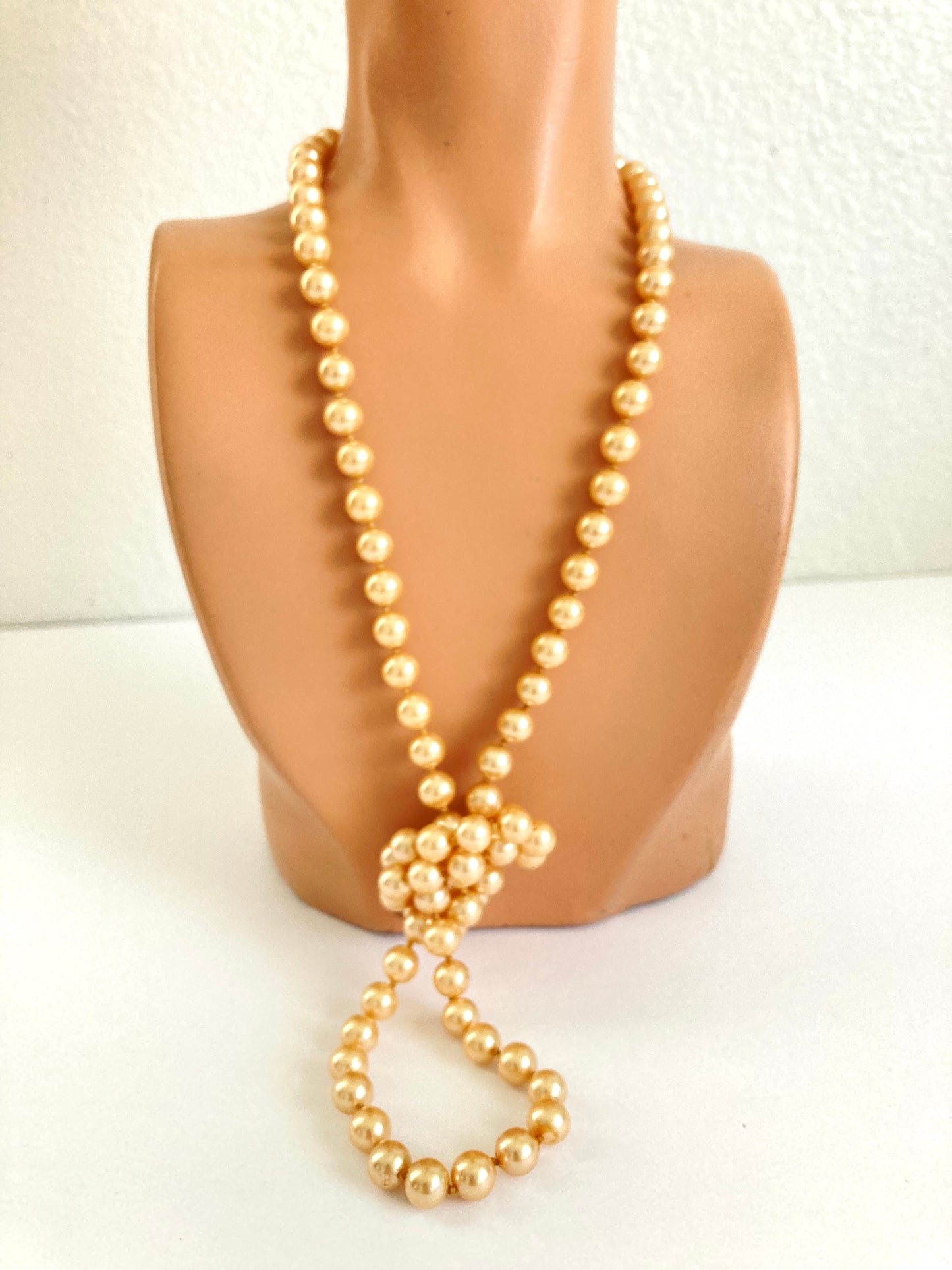 Vintage Single Strand of Cream Pearls
