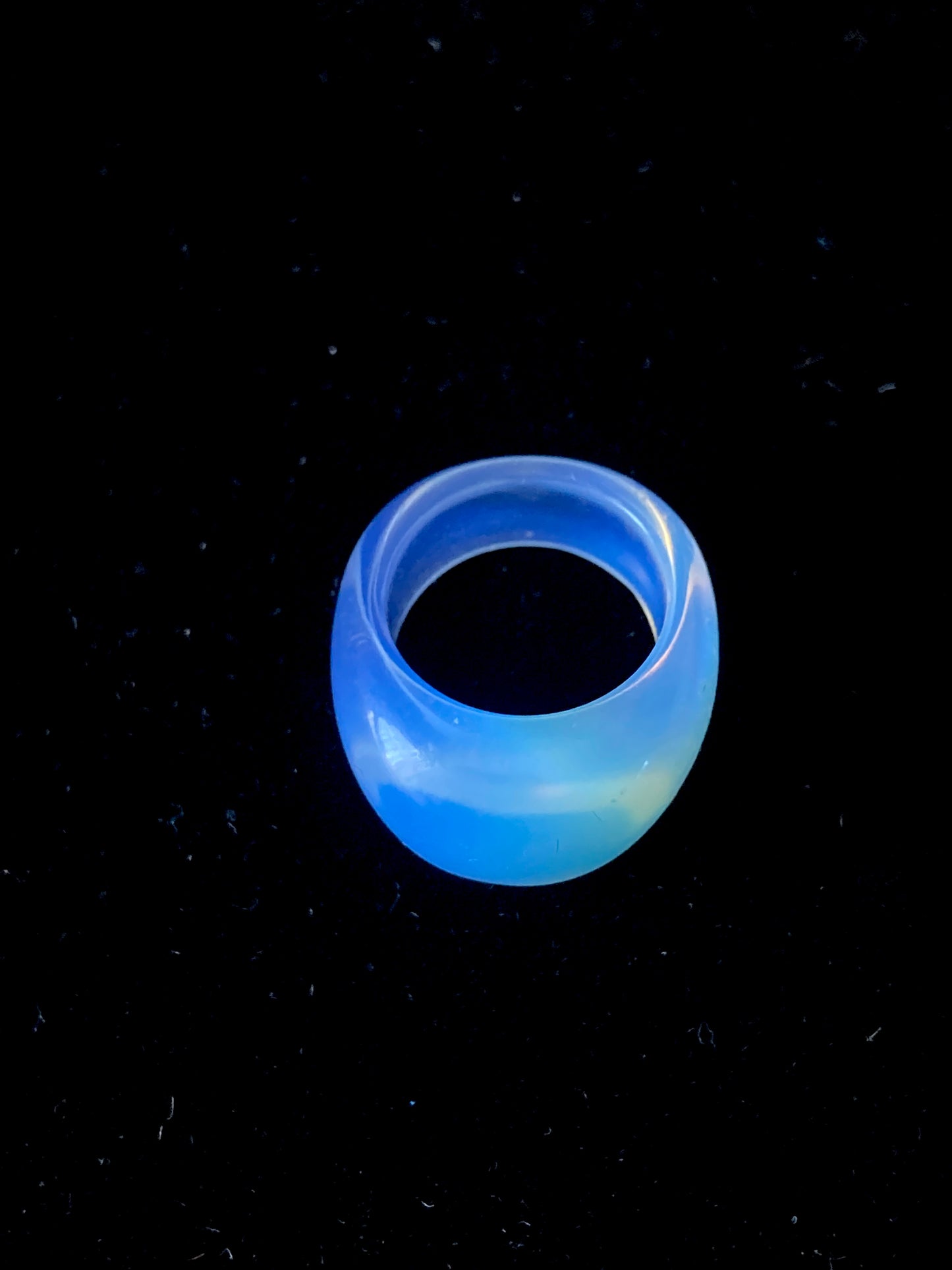 Lucite Dome Bubble Ring in Pearlescent Milky White Size 5 3/4