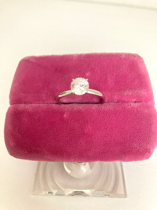 Lindenwold Sterling 1k CZ Solitaire Ring Size 9 1/2