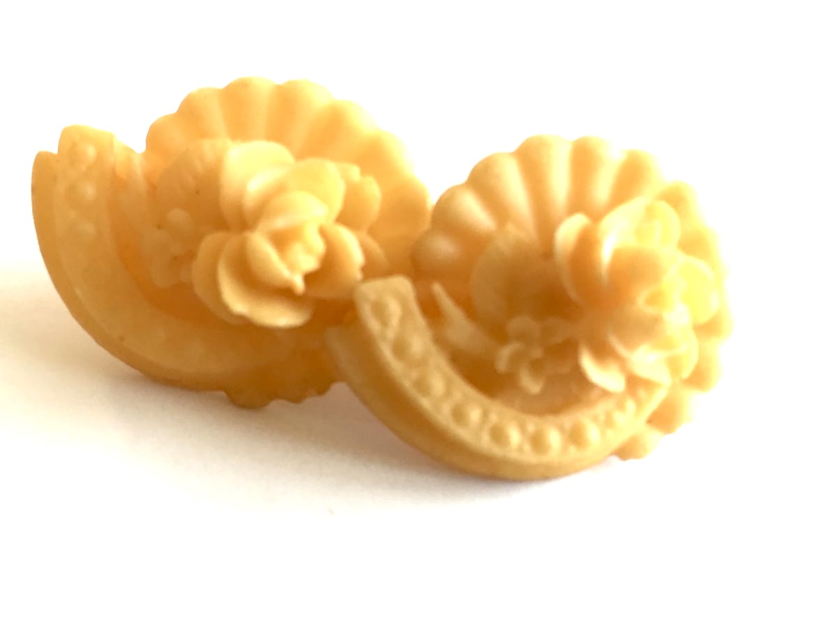 Vintage Celluloid Flower Earrings