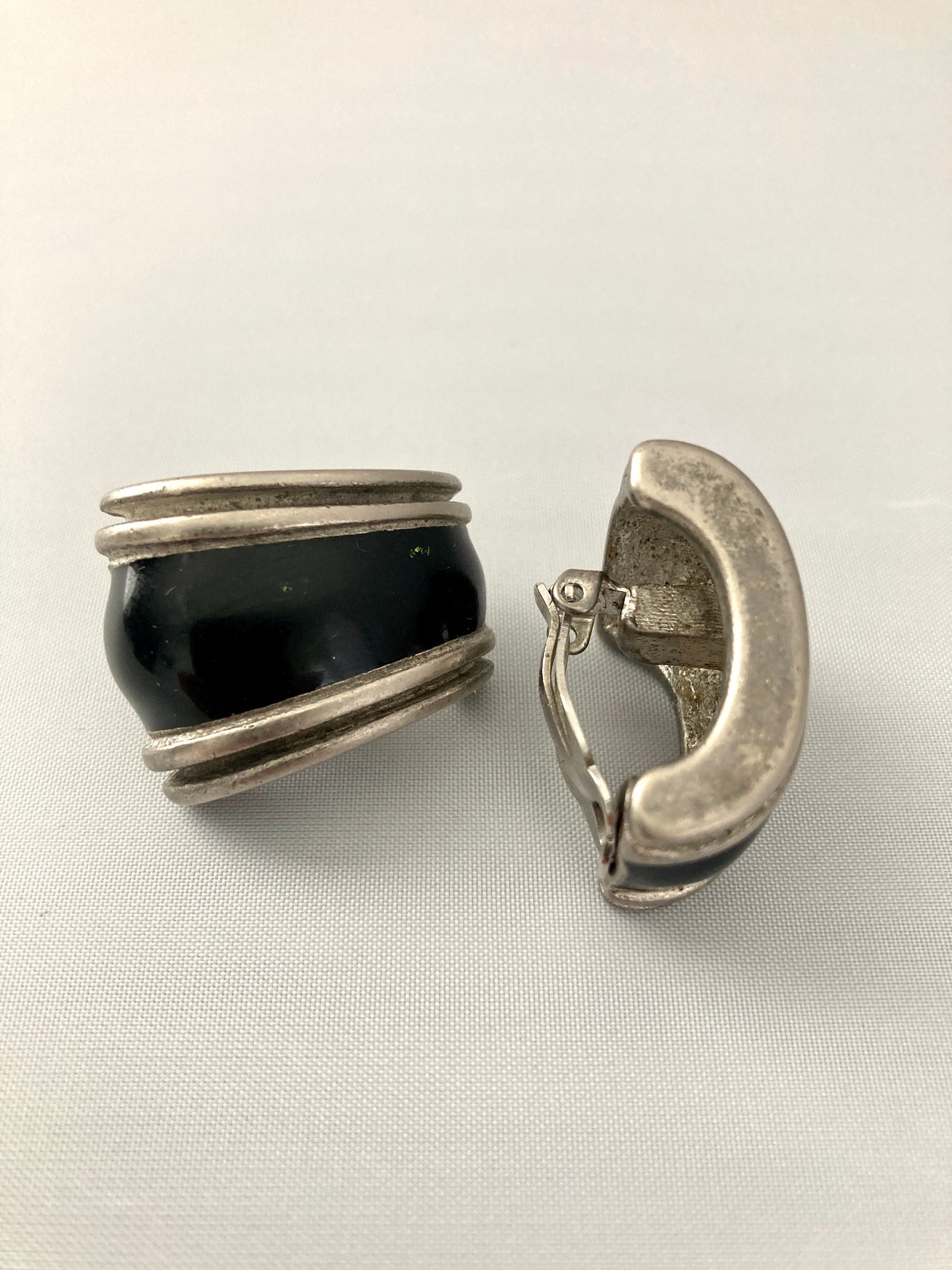Vintage Pewter Black Enamel Earrings by Erwin Pearl
