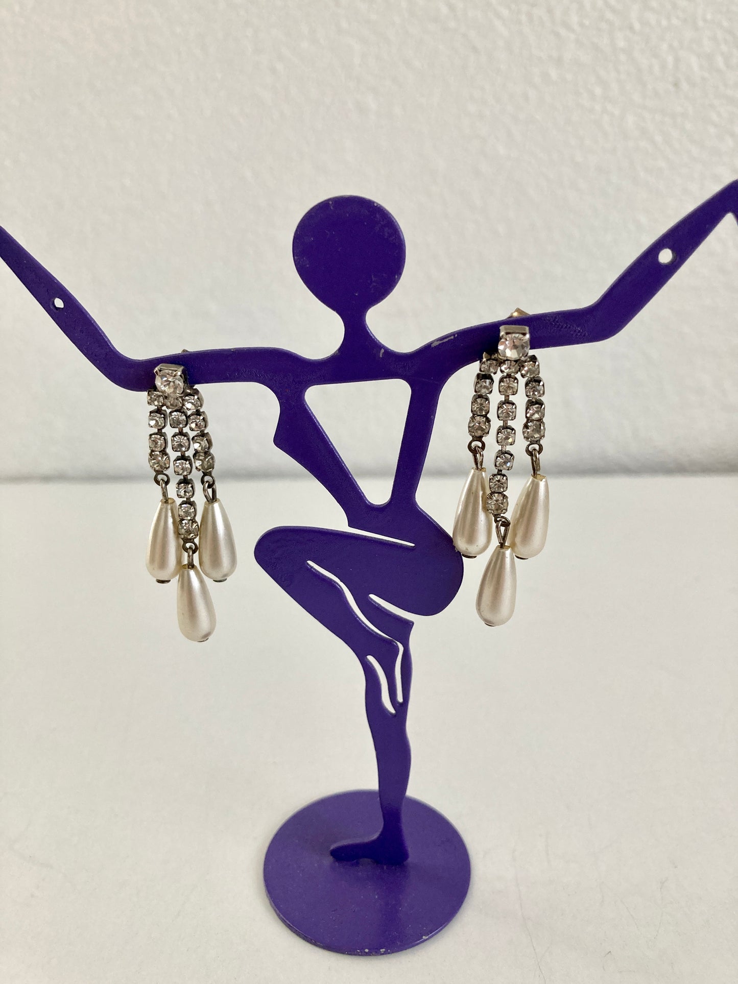 Pearl and Rhinestone Dangle Earrings