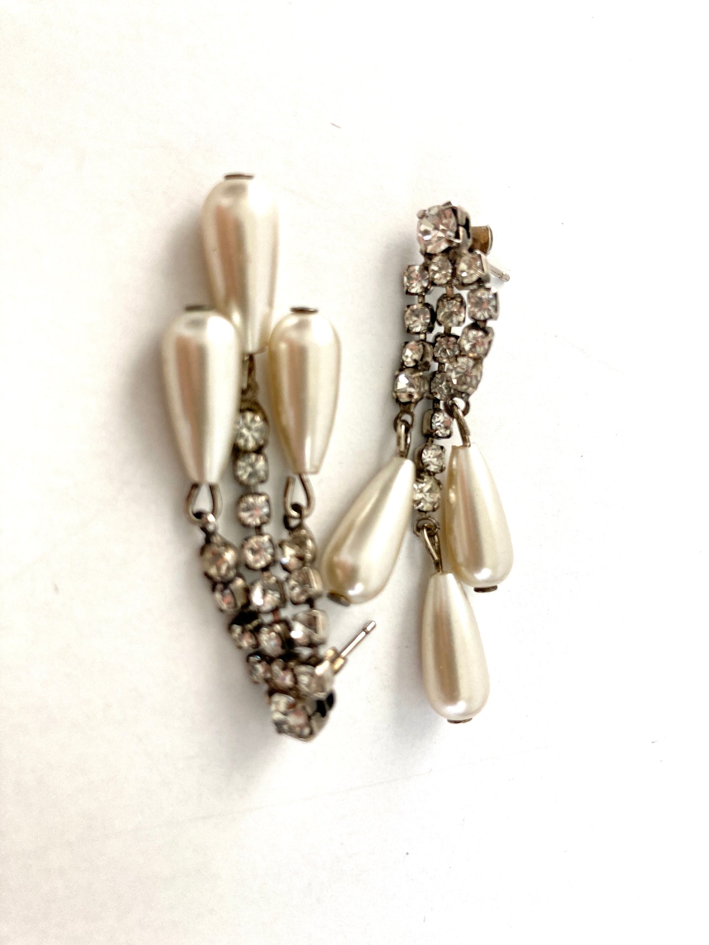 Pearl and Rhinestone Dangle Earrings