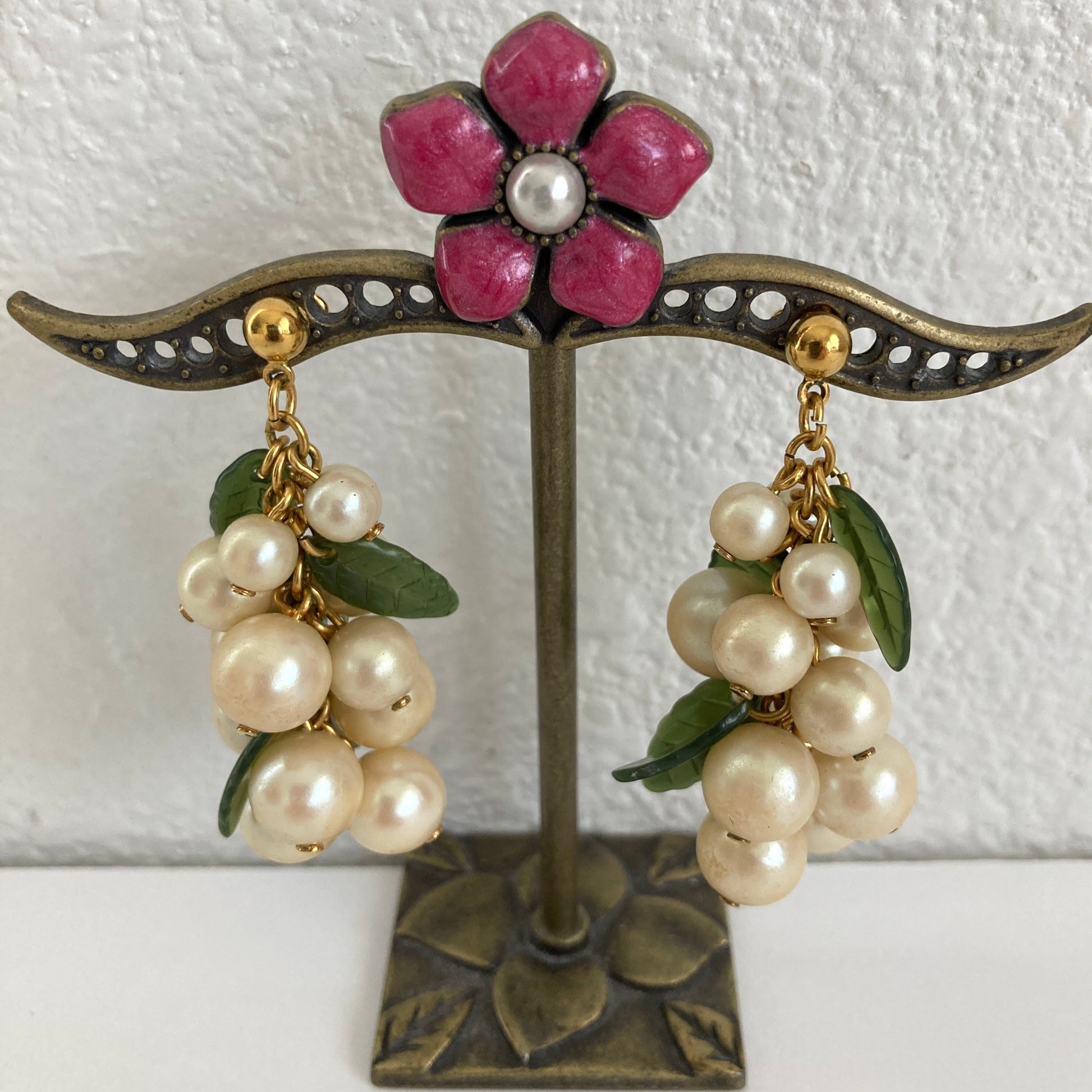 Avon Pearl Grape Cluster Earrings