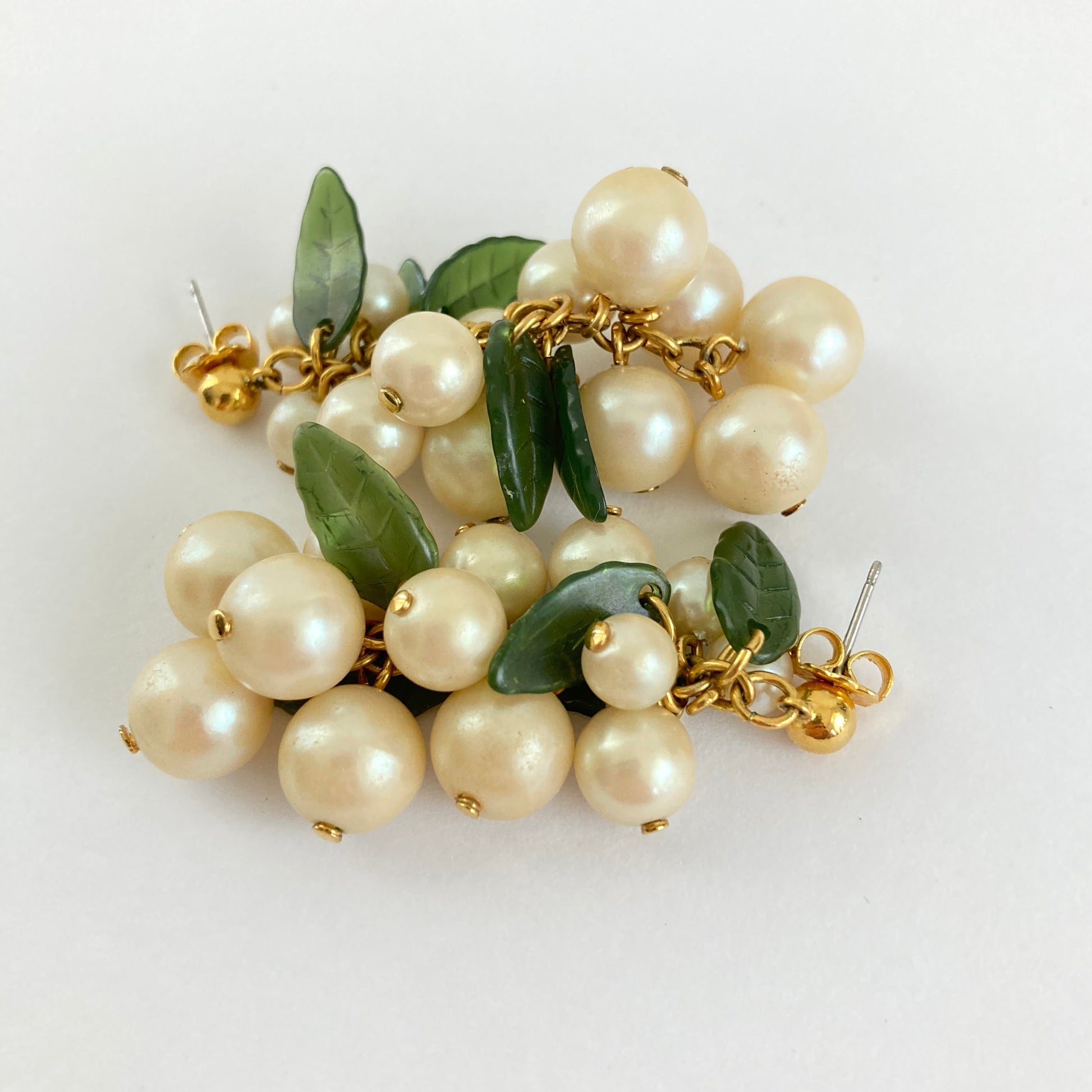 Avon Pearl Grape Cluster Earrings
