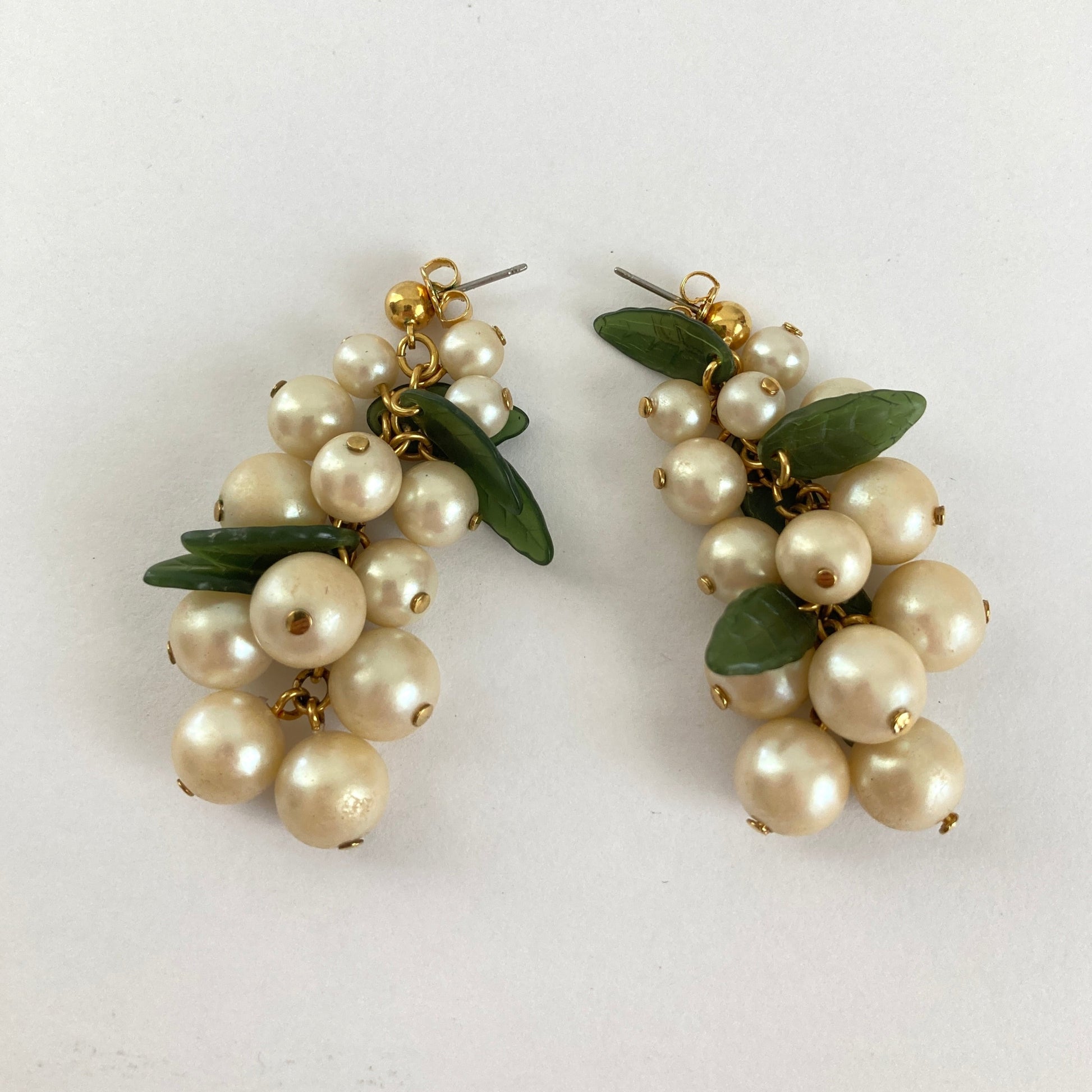 Avon Pearl Grape Cluster Earrings