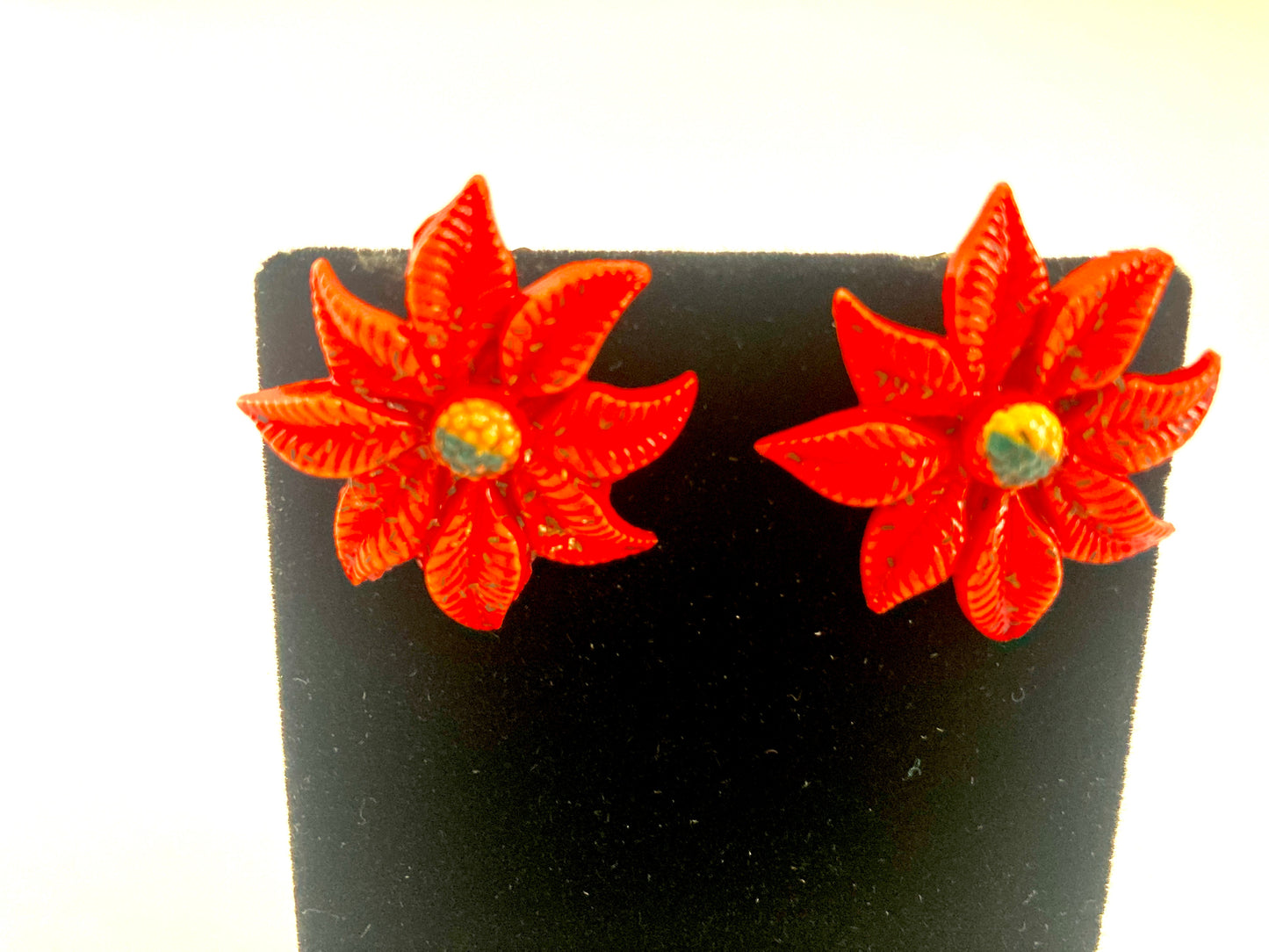 Poinsettia Earrings Vintage Clip-Ons