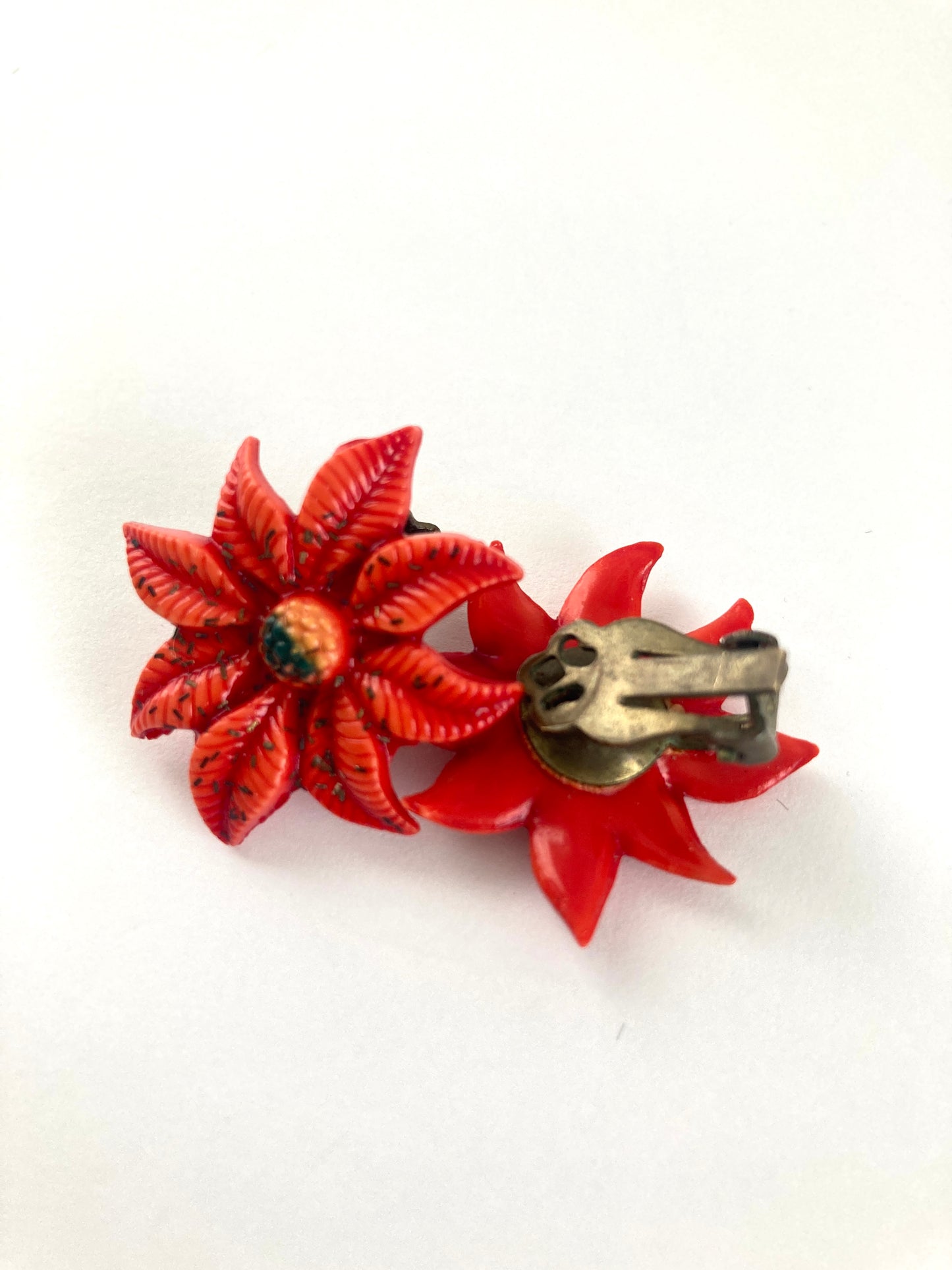Poinsettia Earrings Vintage Clip-Ons
