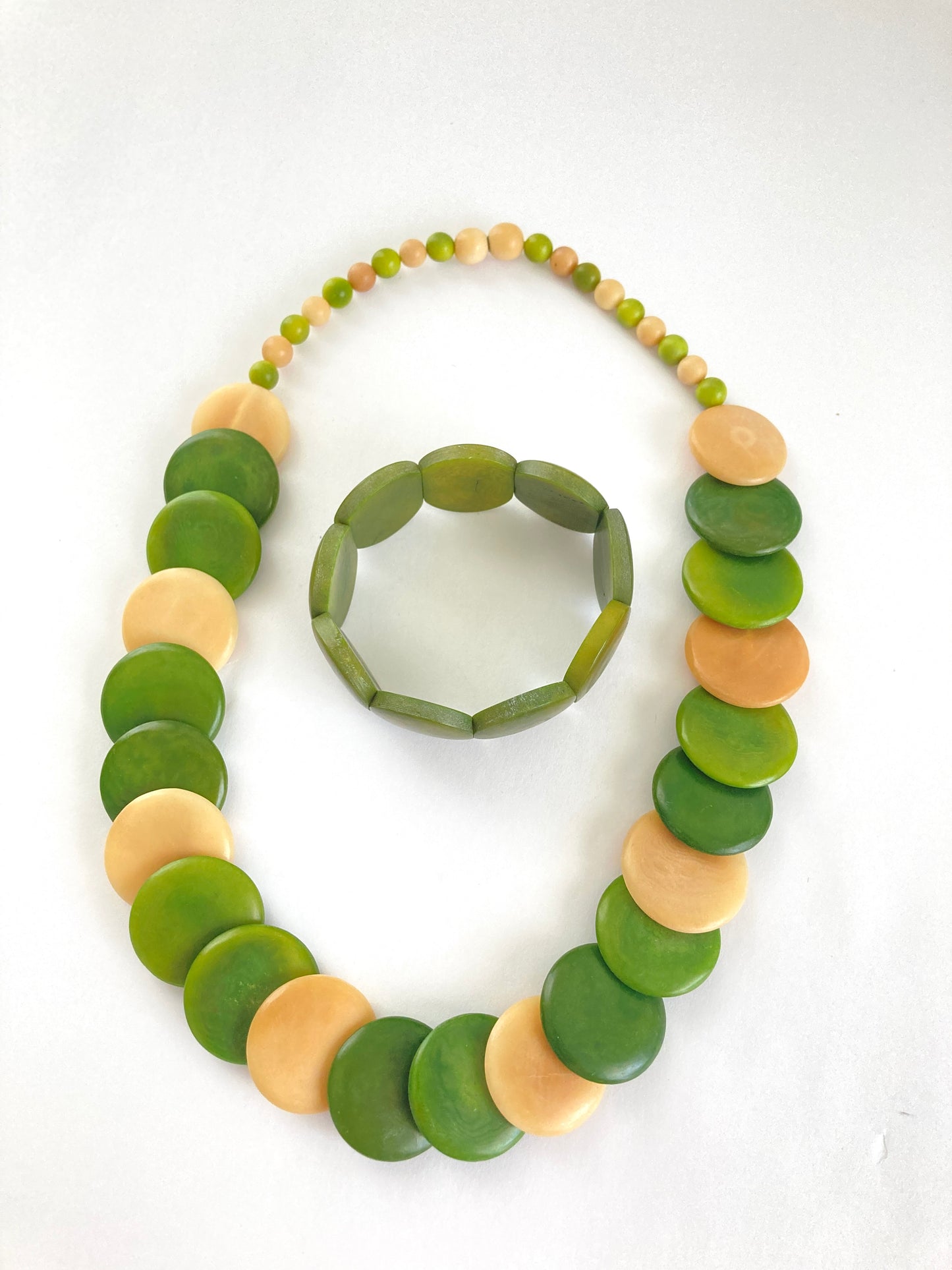 Green and Cream Disc Necklace and matching Bracelet set