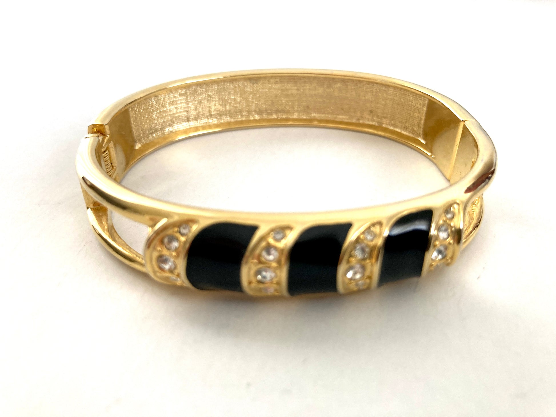 90s Gold Tone Clamper Bracelet