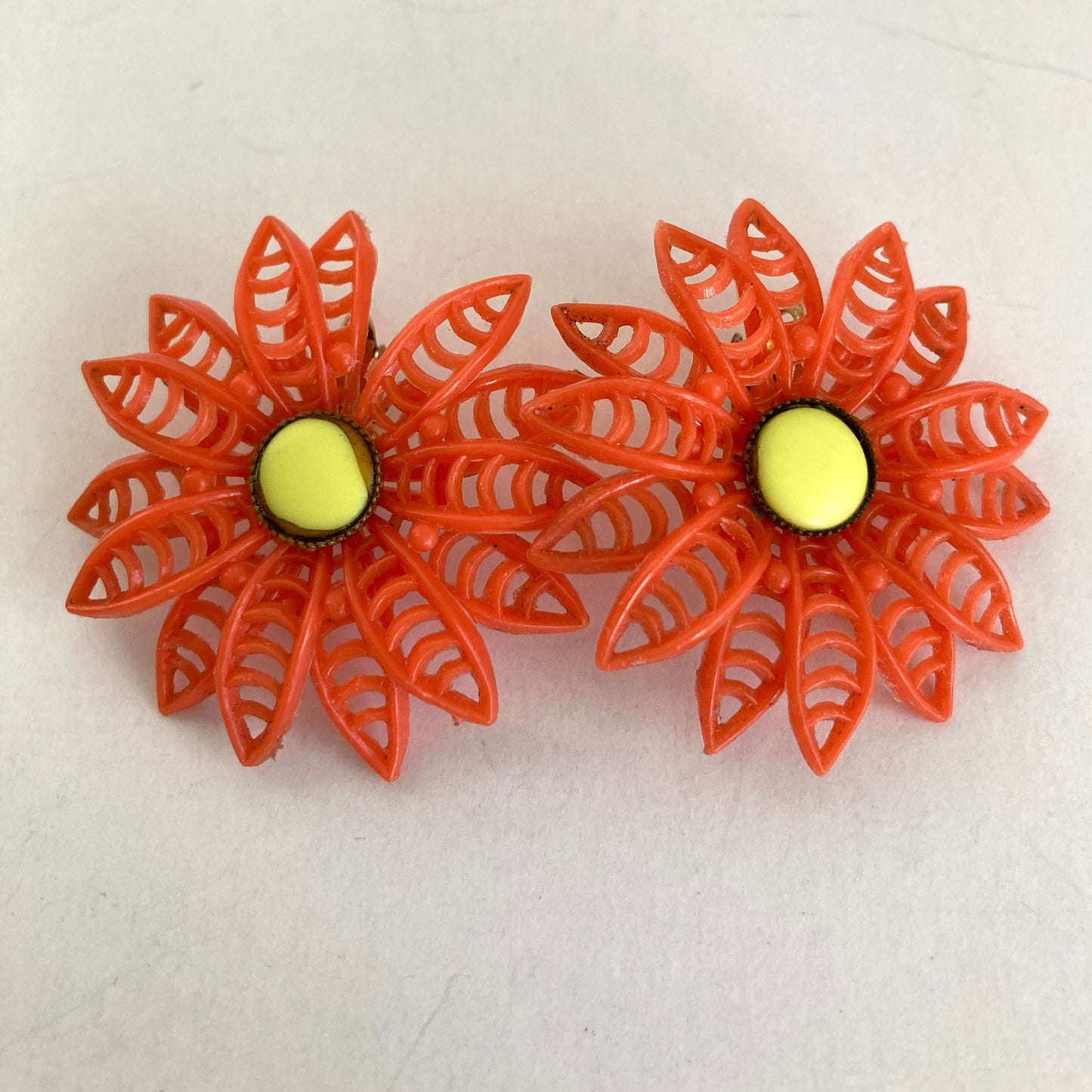 1950s Coral Soft Plastic Flower Earrings