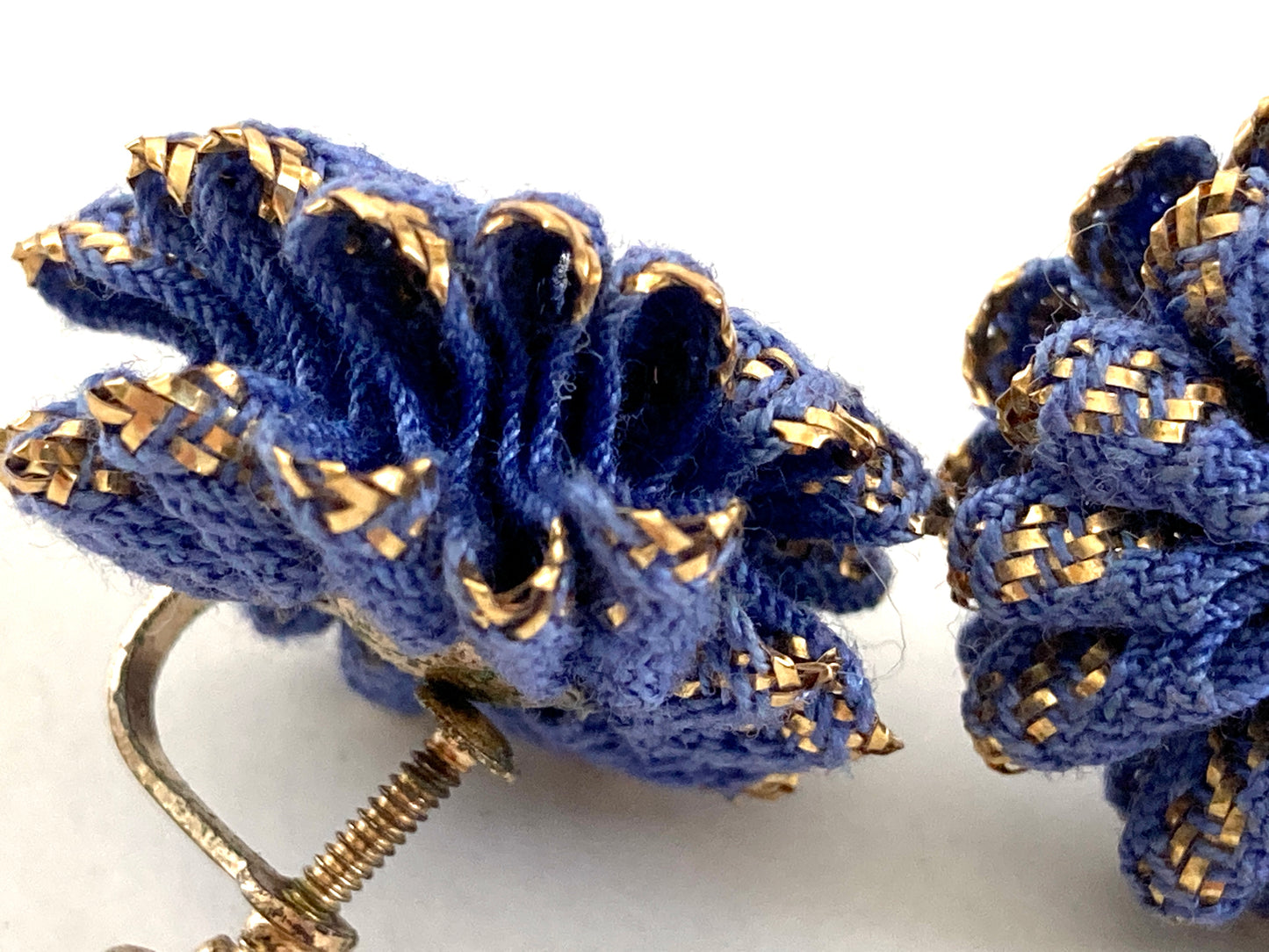 Vintage RickRack Flower Earrings