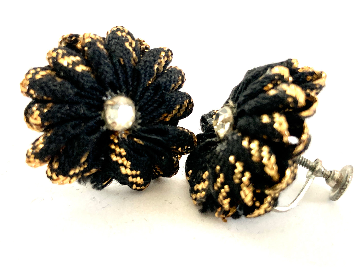 Vintage RickRack Flower Earrings