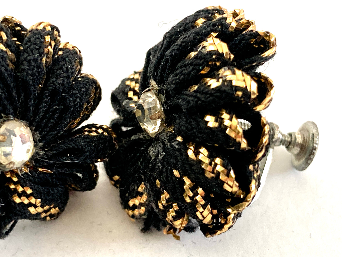 Vintage RickRack Flower Earrings