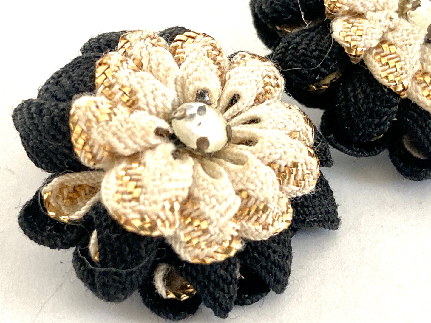 Vintage RickRack Flower Earrings