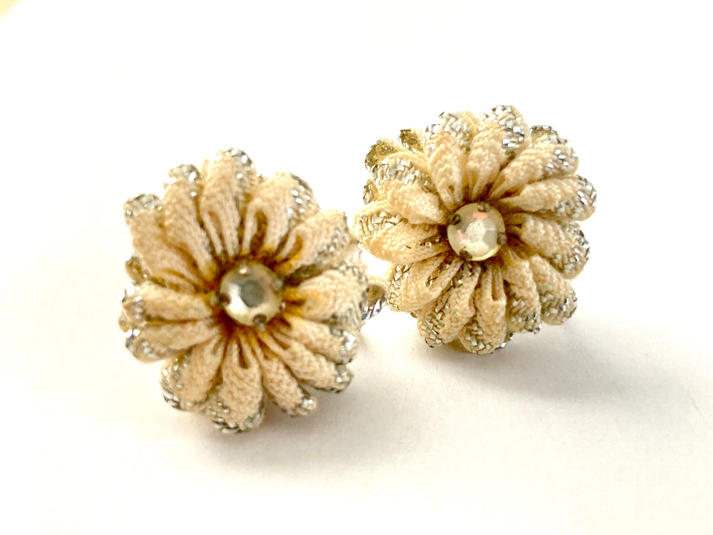 Vintage RickRack Flower Earrings