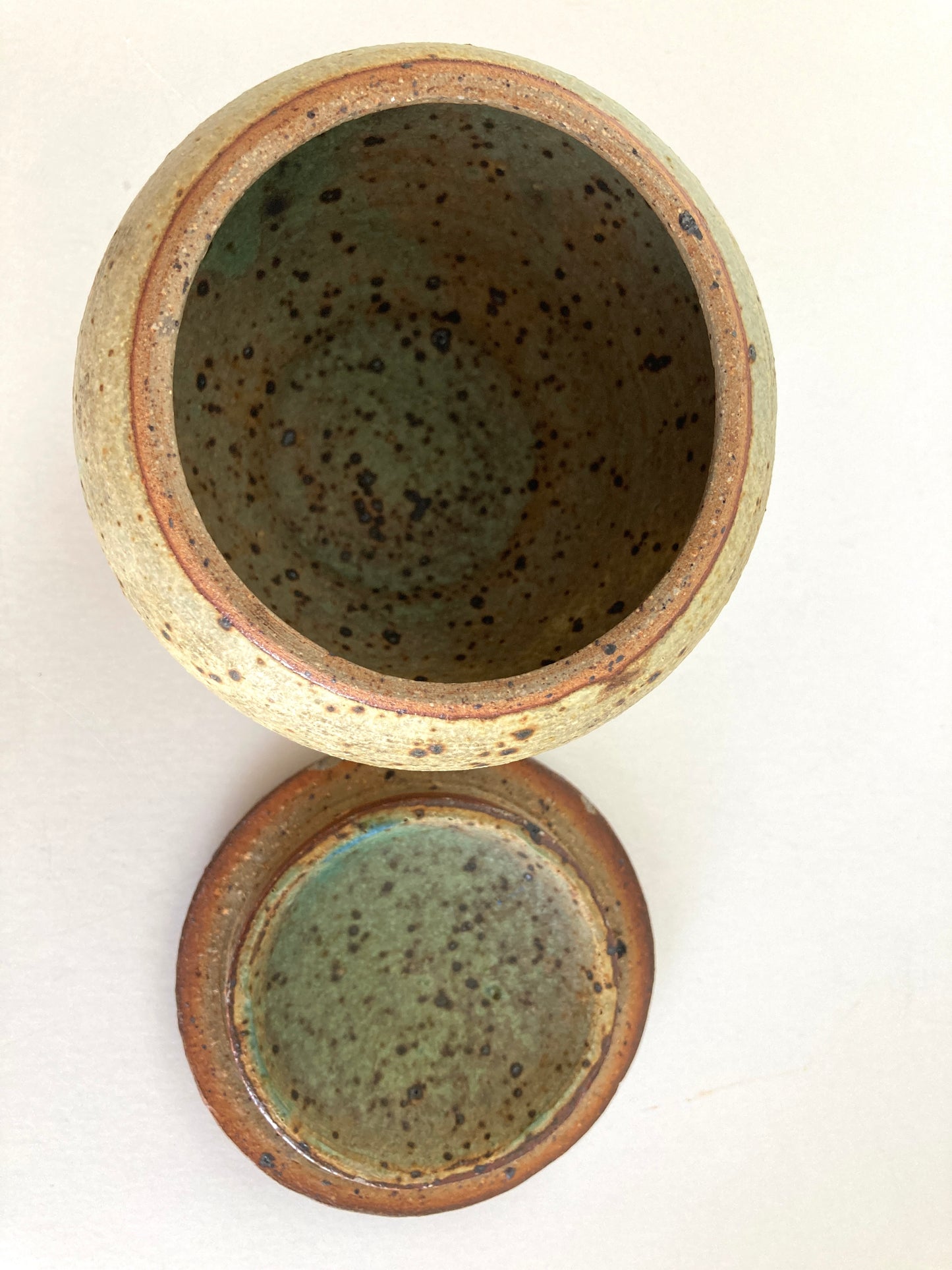 Studio Pottery Lidded Jar/Trinket Box