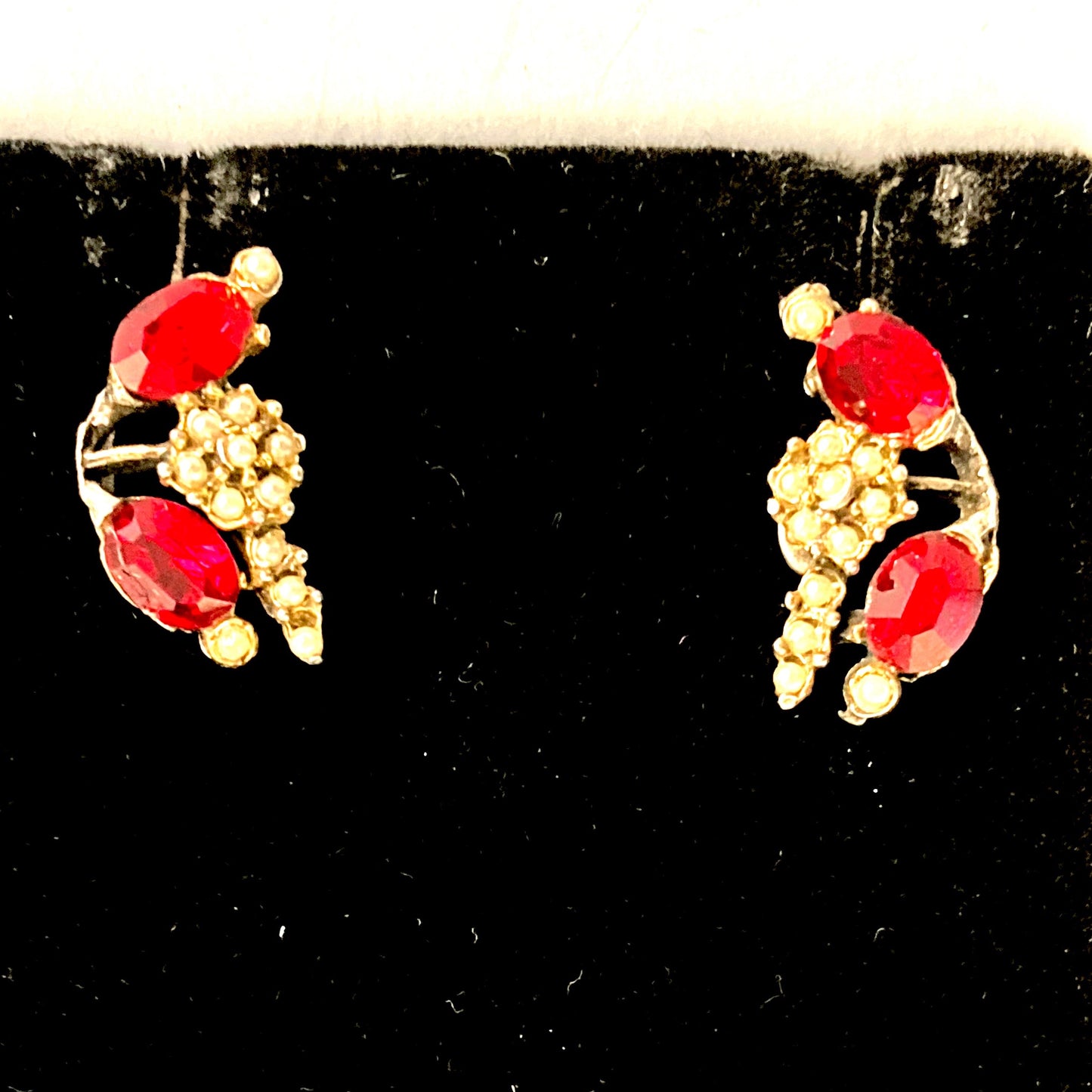 Seed Pearl and Ruby Glass Earrings