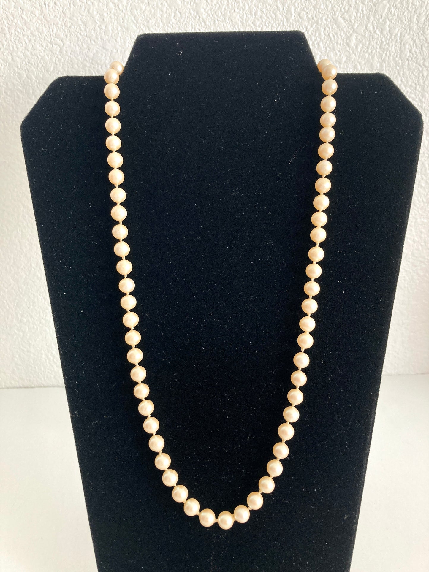 Creamy 24"Knotted Glass Pearl Necklace Single Strand