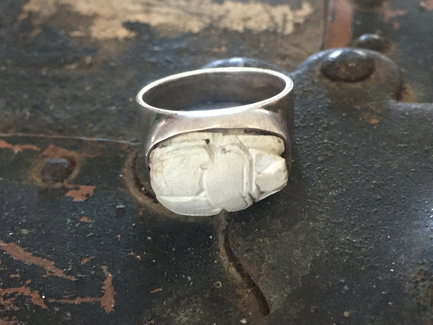 Egyptian Revival Scarab Bead Sterling Silver Ring size 7