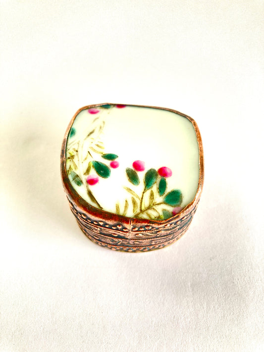 Chinese Porcelain Shard Box