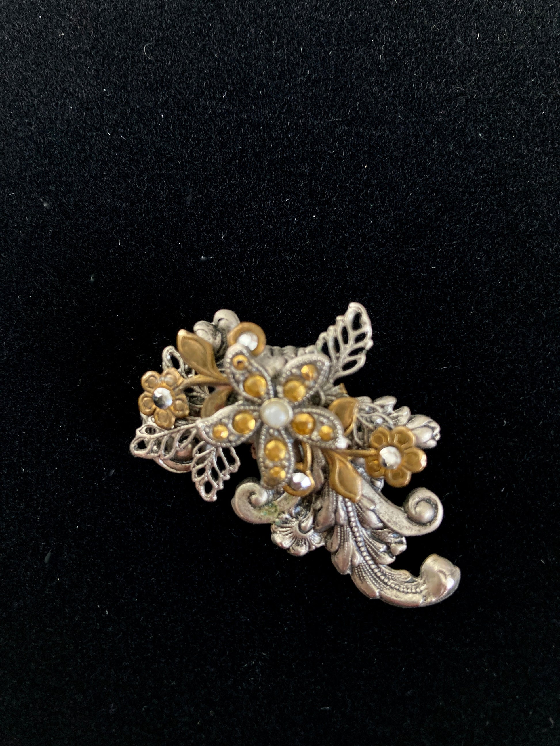 Cara Stimel Vintage Assemblage Brooch