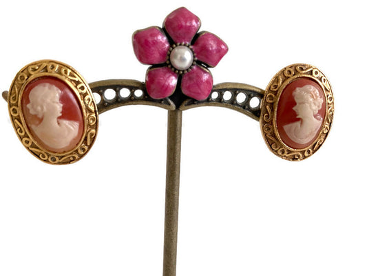 Cameo Earrings Faux Shell Gold Tone Clip Ons