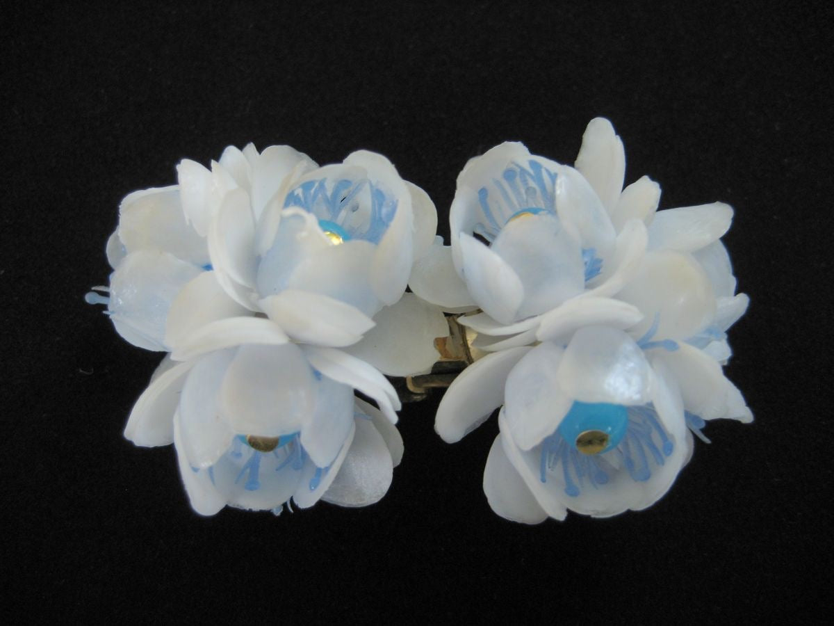 Vintage Plastic Flower Earrings 1950s