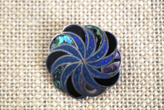 Vintage Taxco Sunburst Brooch/Pendant in Crushed Turquoise, Abalone, Onyx