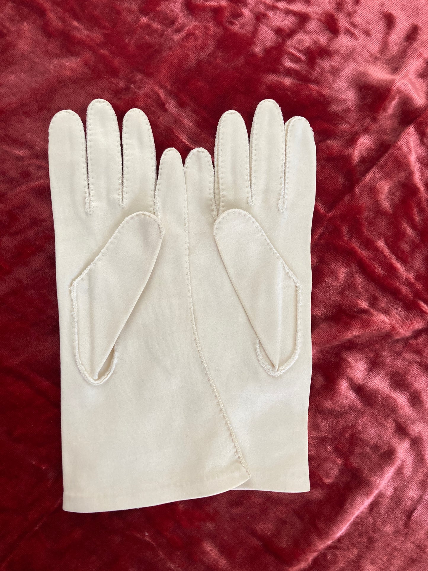 Cream Cotton Fownes Ladies Wrist Length Gloves Size 6 1/2