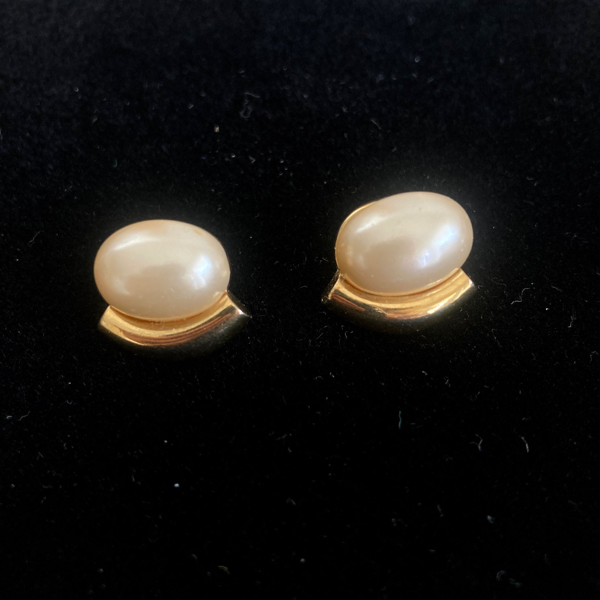 Aldo Cipullo Trifari Goldtone and Pearl Earrings