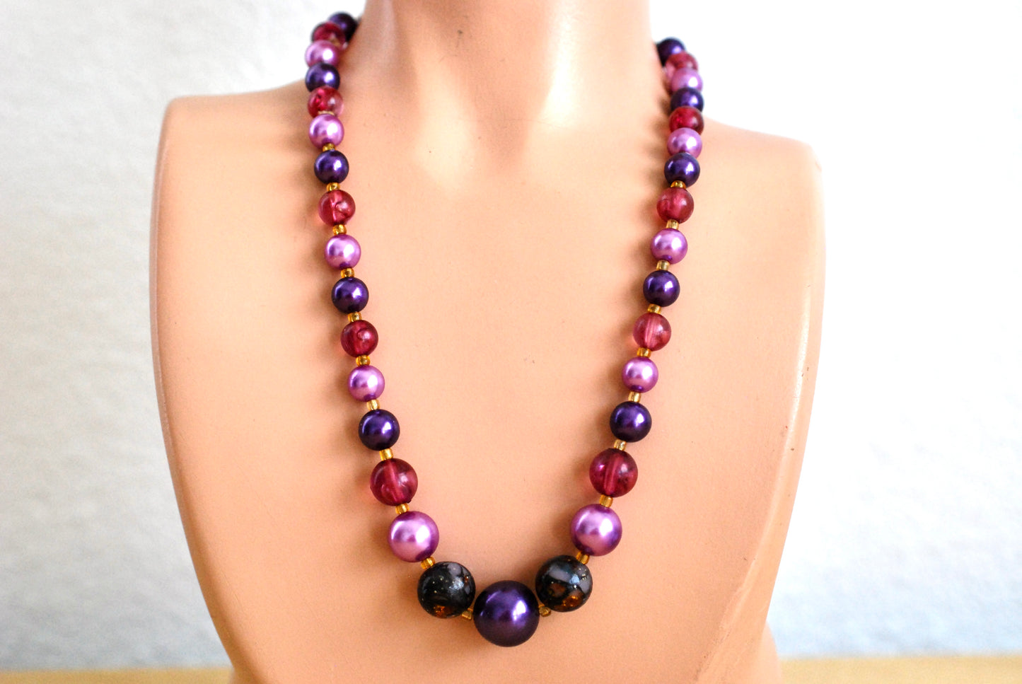 Vintage Purple Beaded Necklace 1950s, 1960s