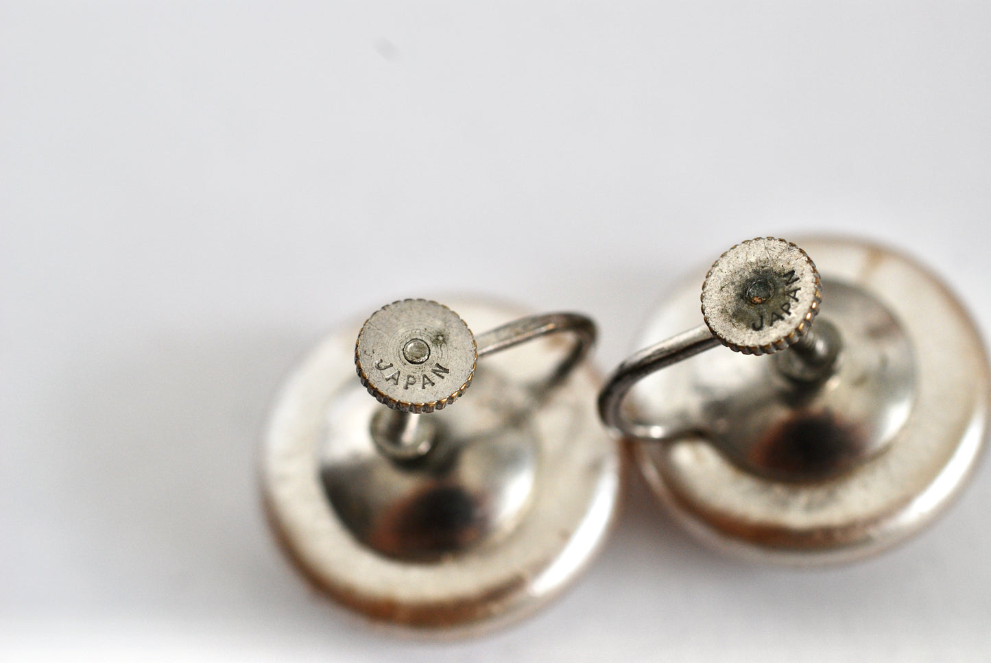 Vintage Taupe Pearl Button Screw Back Earrings Marked Japan