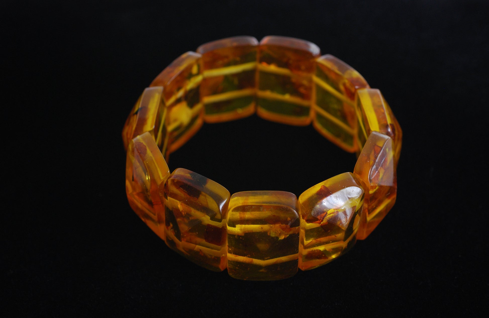 Faux Amber Stretch Bracelet w/Copal Inclusions