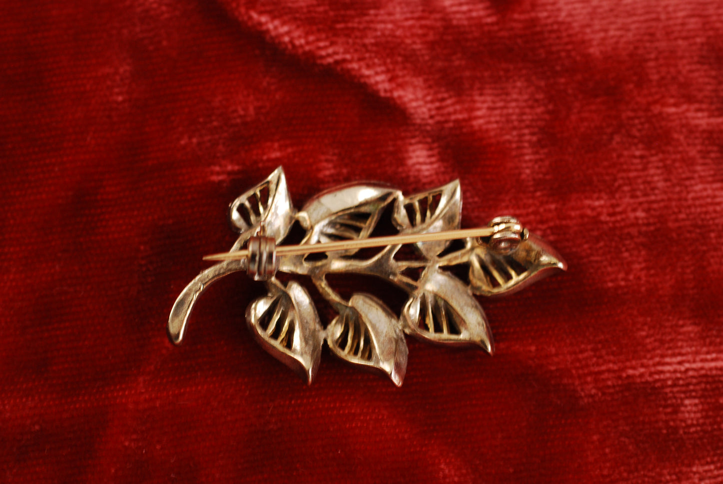 Vintage Leaves Brooch with Rhinestones