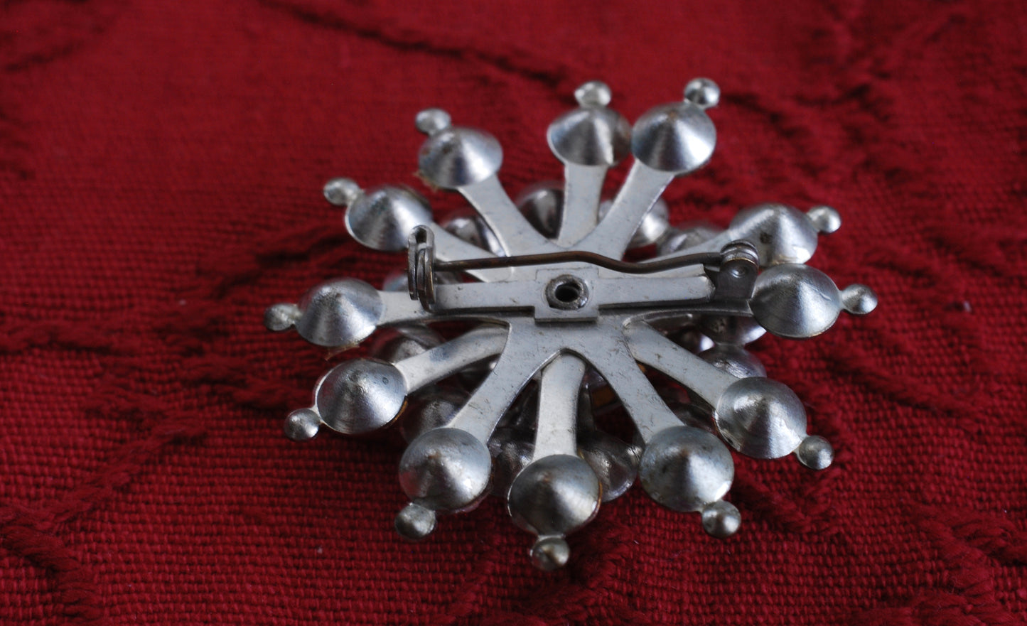 Vintage Starburst Rhinestone Brooch